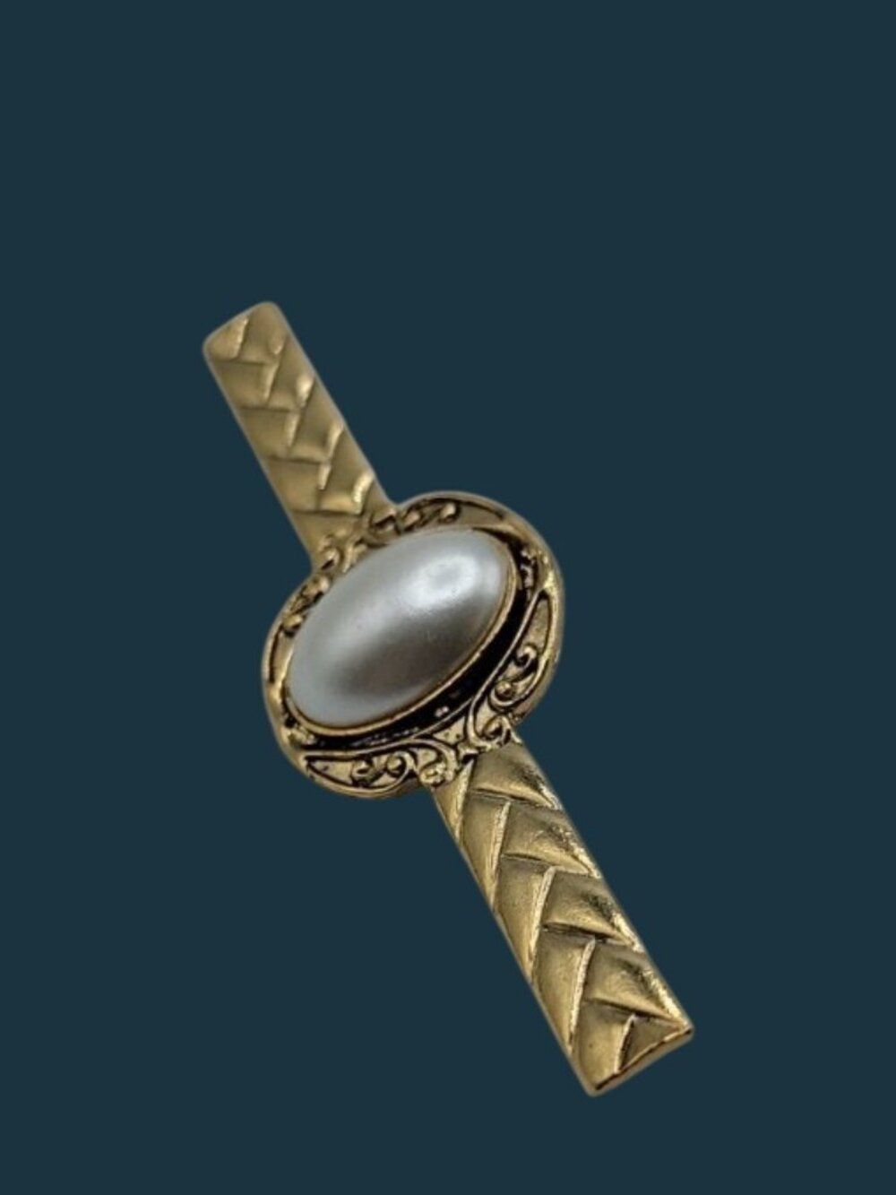 Vintage 1983 Danecraft Lasting Memory Collection Bar Brooch Chevron Pattern 3.25